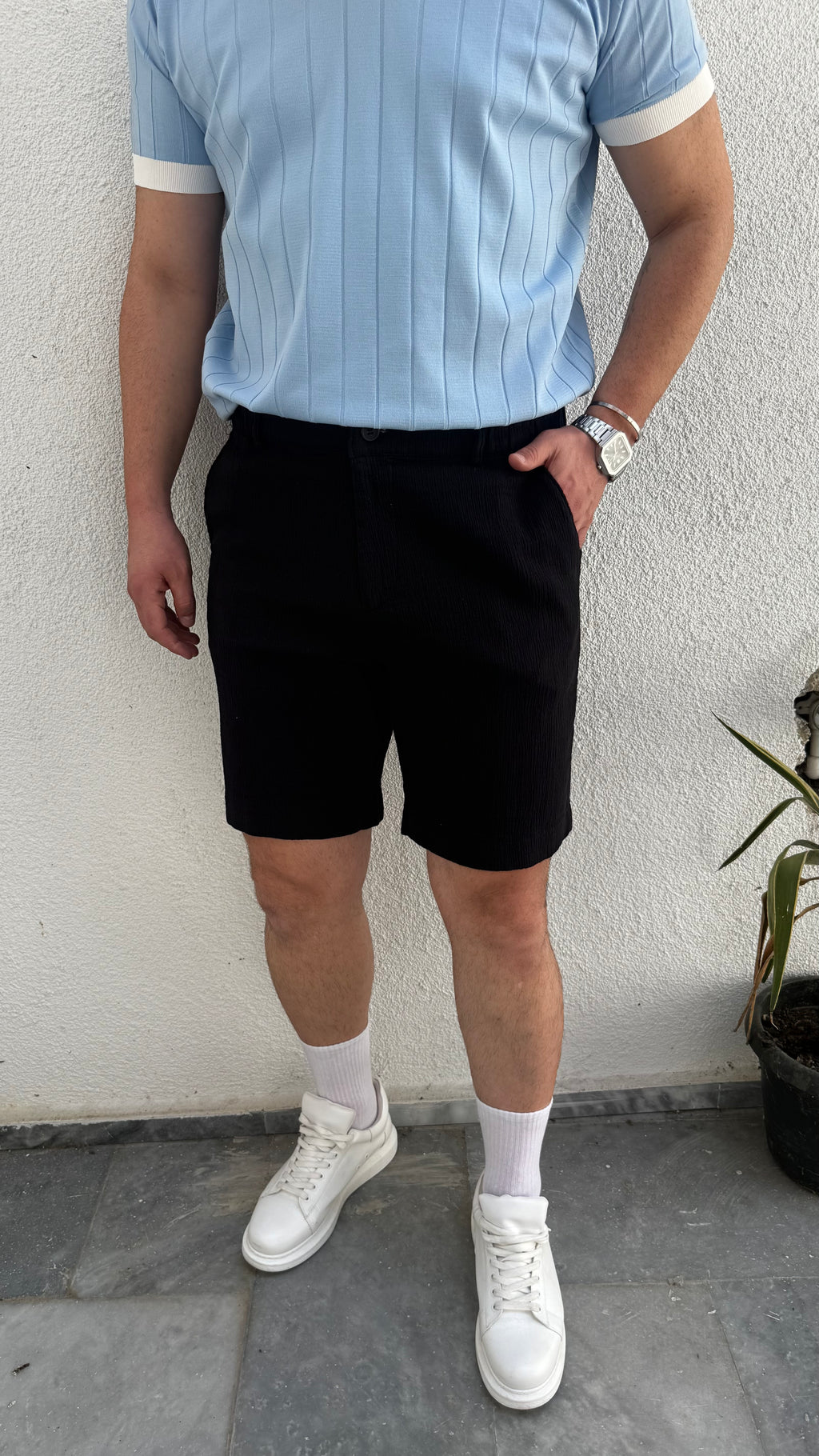Beli Lastikli Keten Şort Siyah
