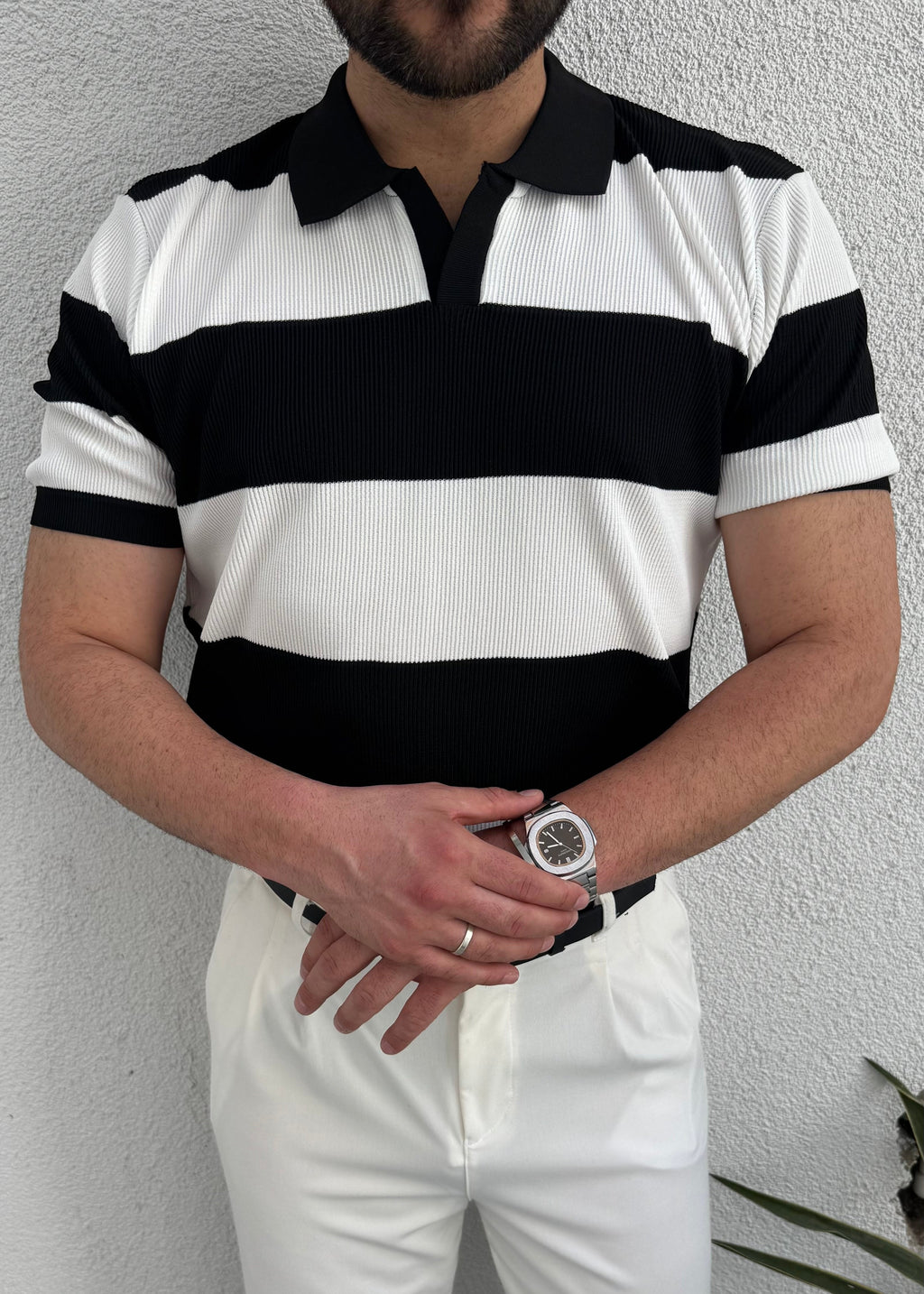 Siyah Beyaz Çizgili Triko Polo Yaka T-Shirt