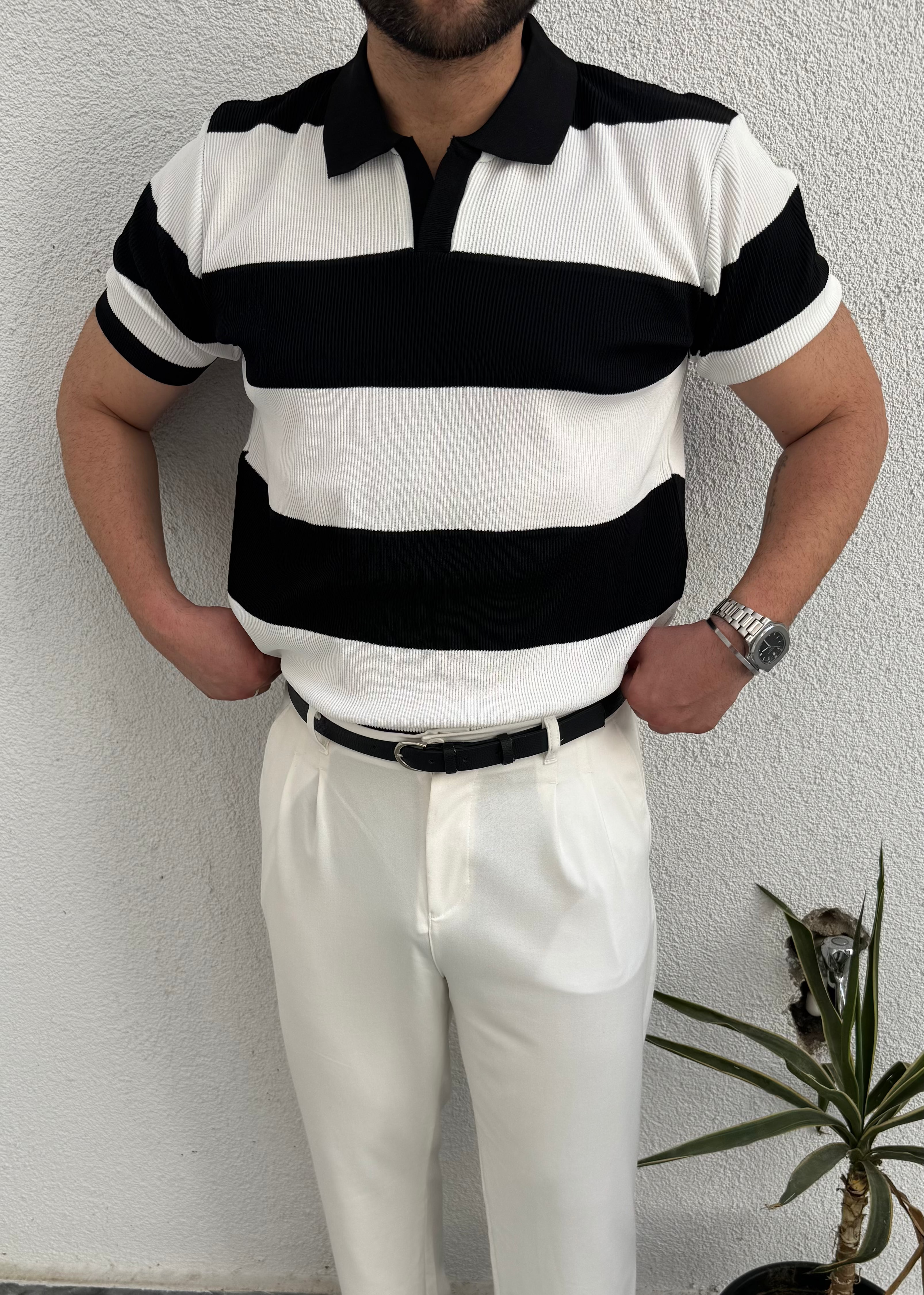 Siyah Beyaz Çizgili Triko Polo Yaka T-Shirt