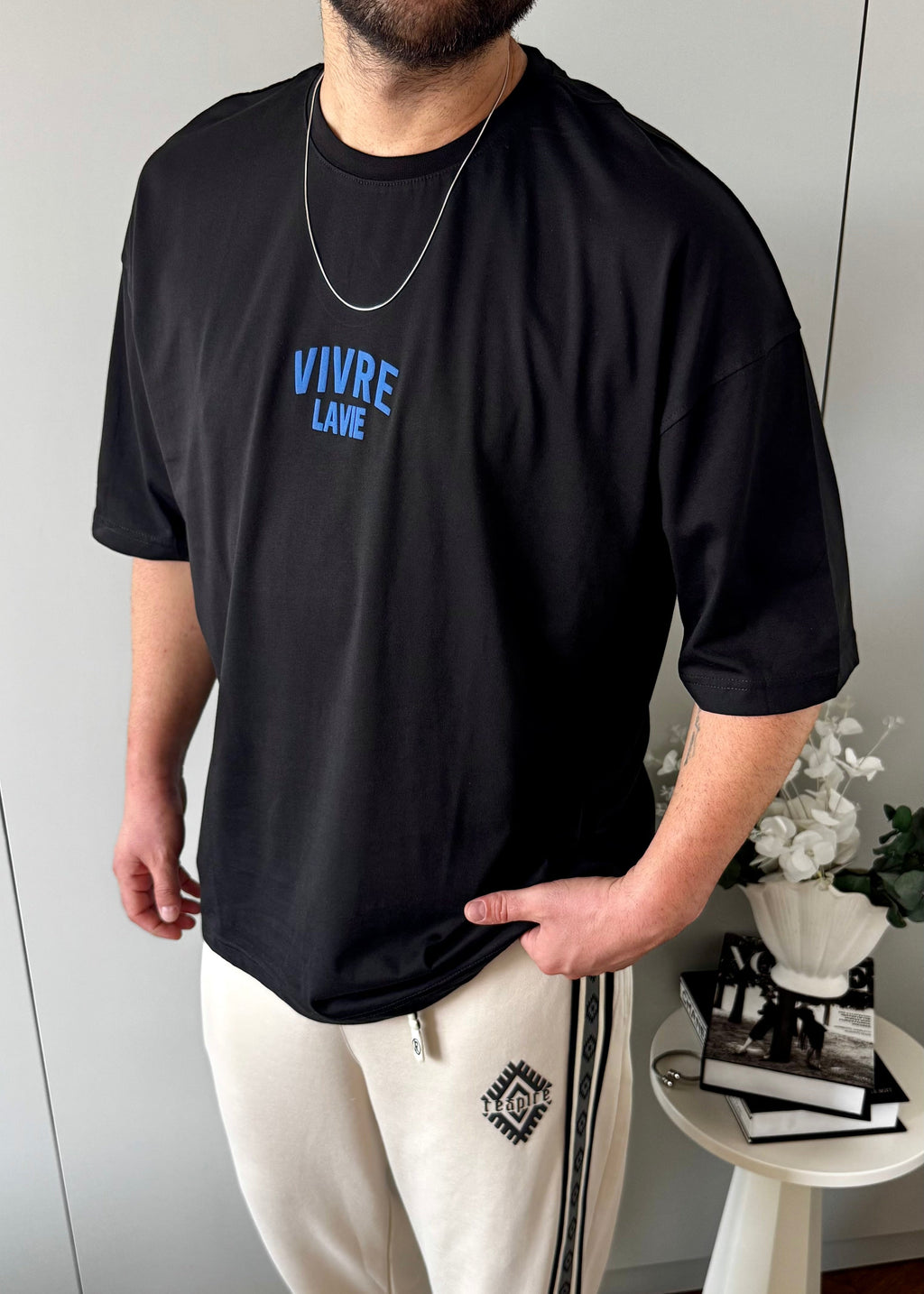 Siyah Arka Baskılı Oversize T-shirt
