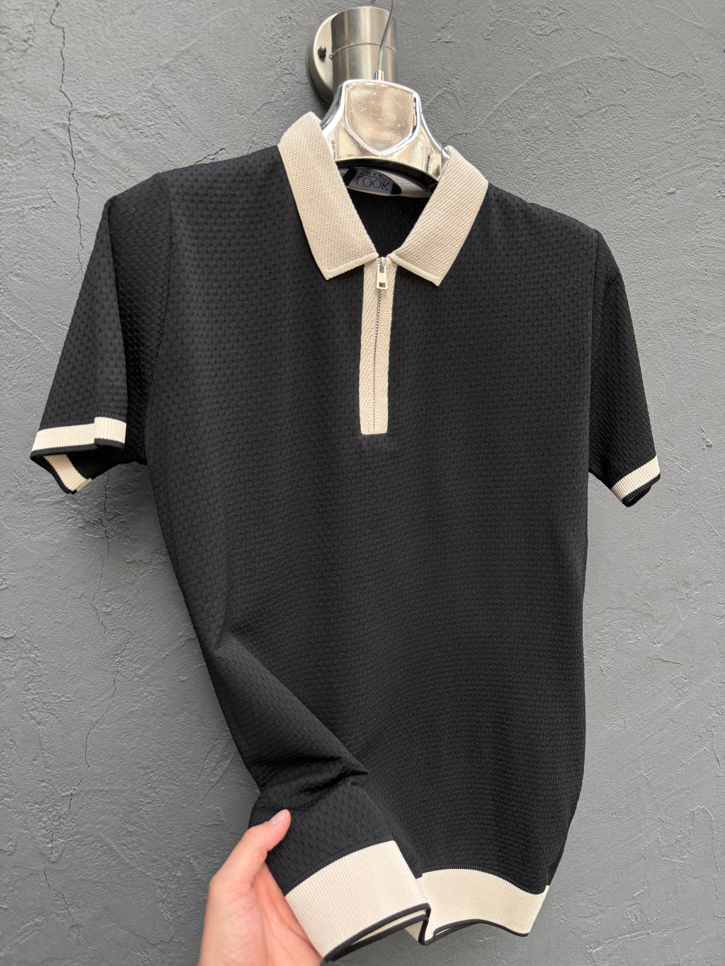 Yaka Fermuarlı Triko T-shirt Siyah