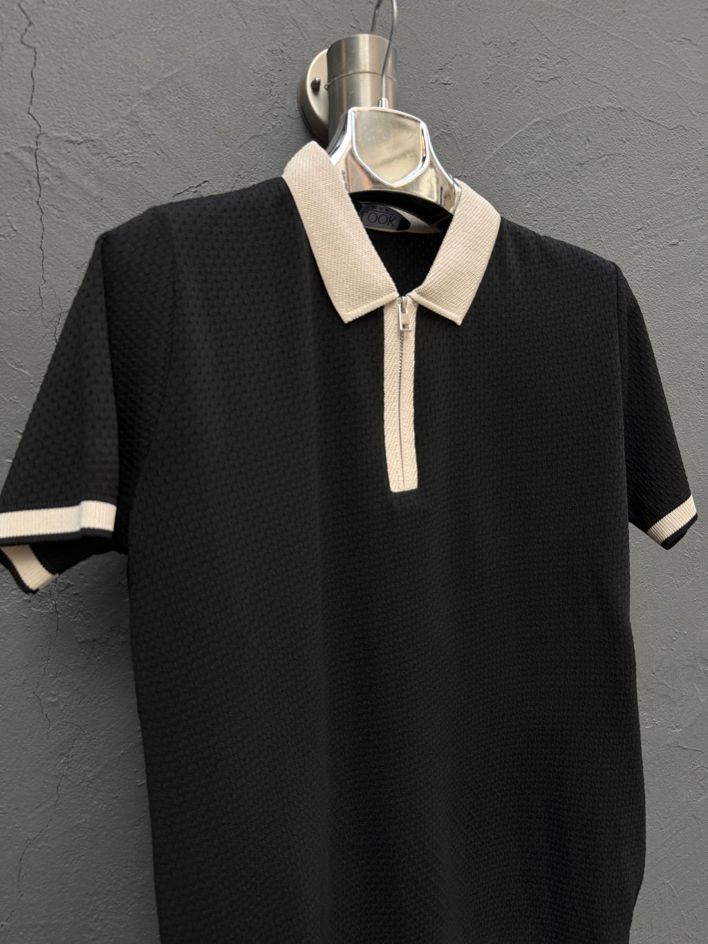 Yaka Fermuarlı Triko T-shirt Siyah