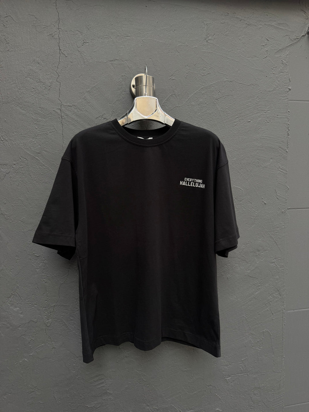 Sırt Baskılı T-shirt Siyah