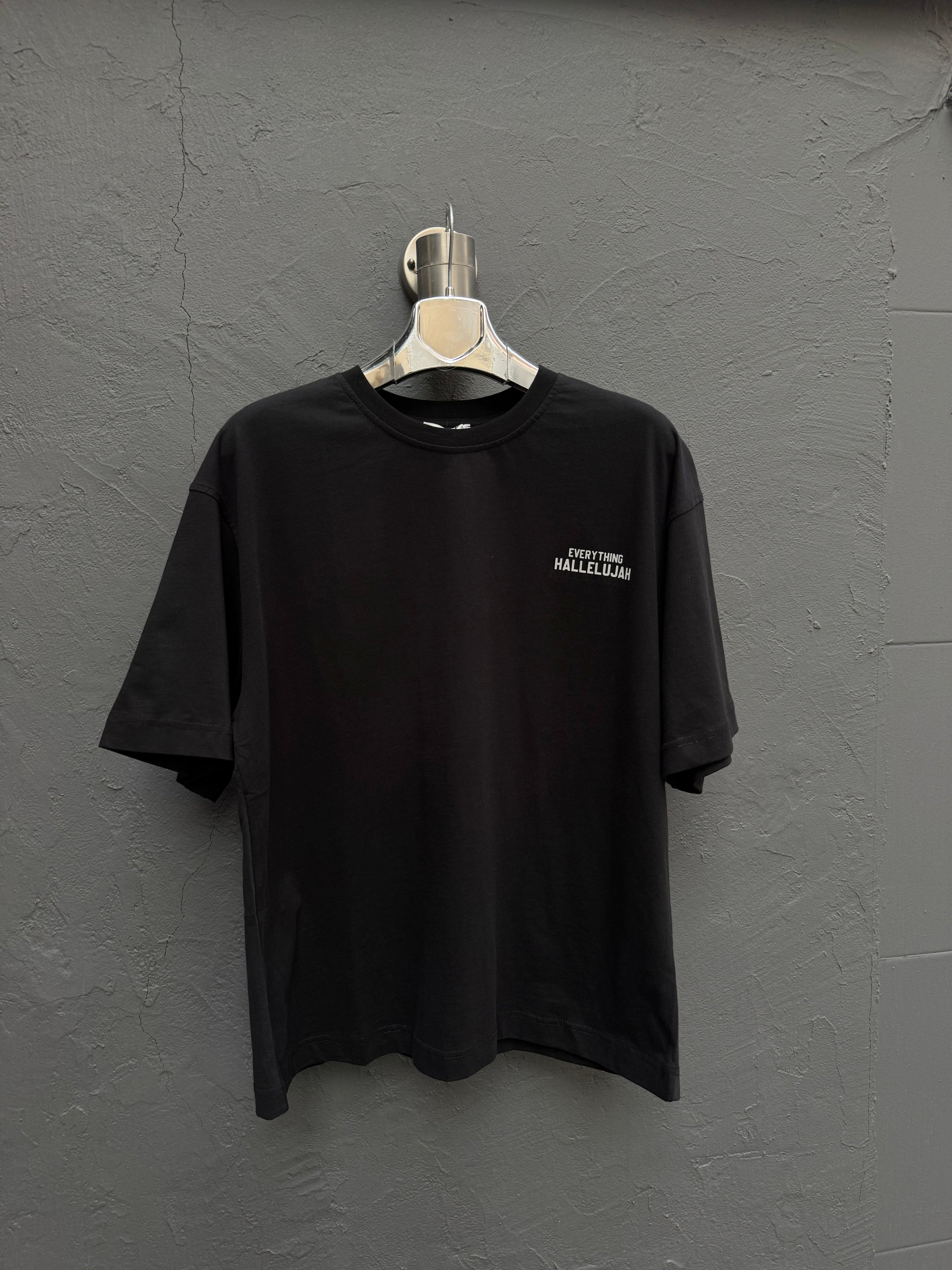 Sırt Baskılı T-shirt Siyah