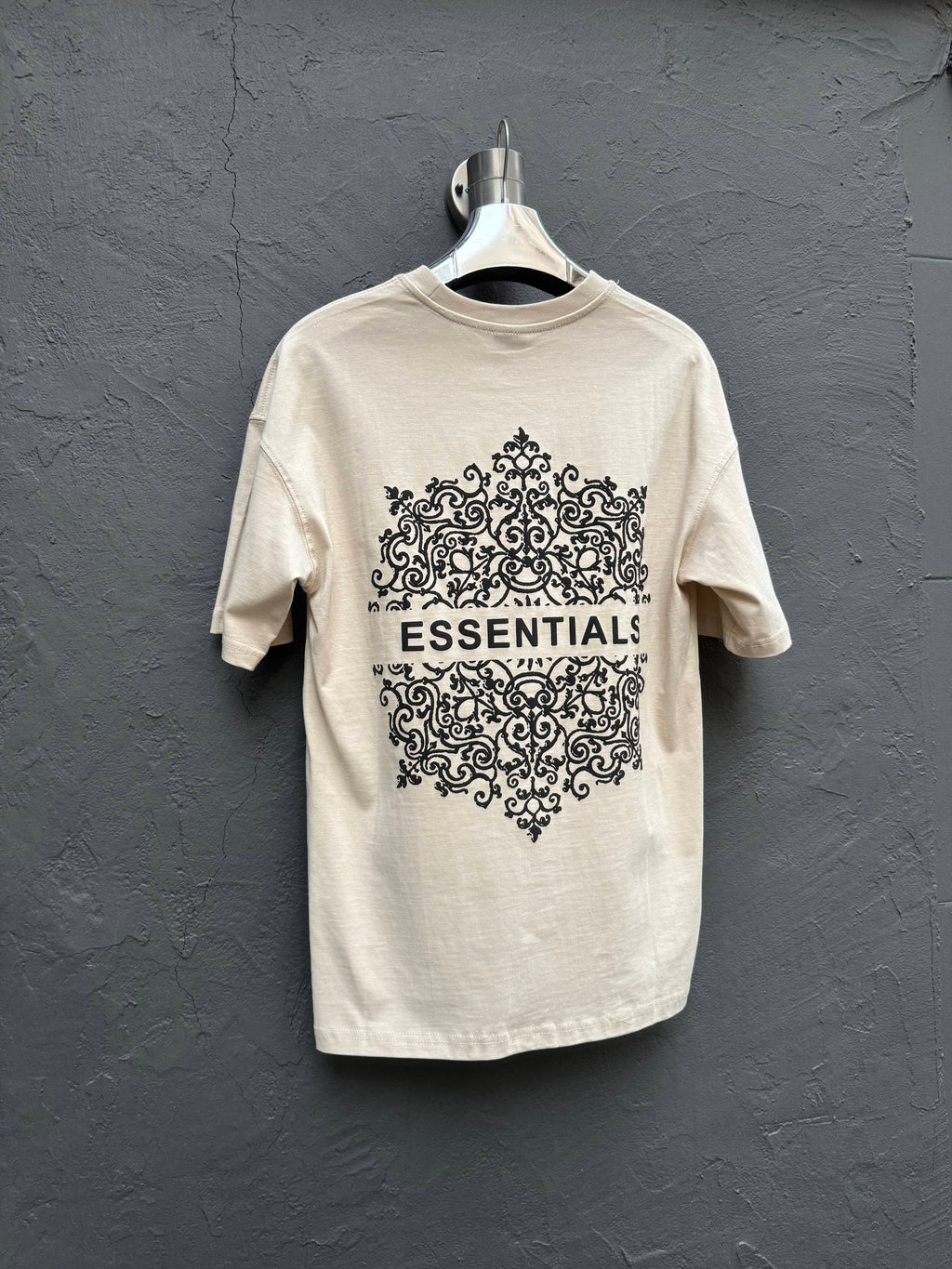 Arka Baskılı T-shirt Krem